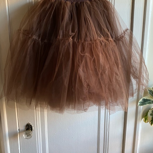 Elegant Brown Tulle Skirt, Sz S - Picture 2 of 8